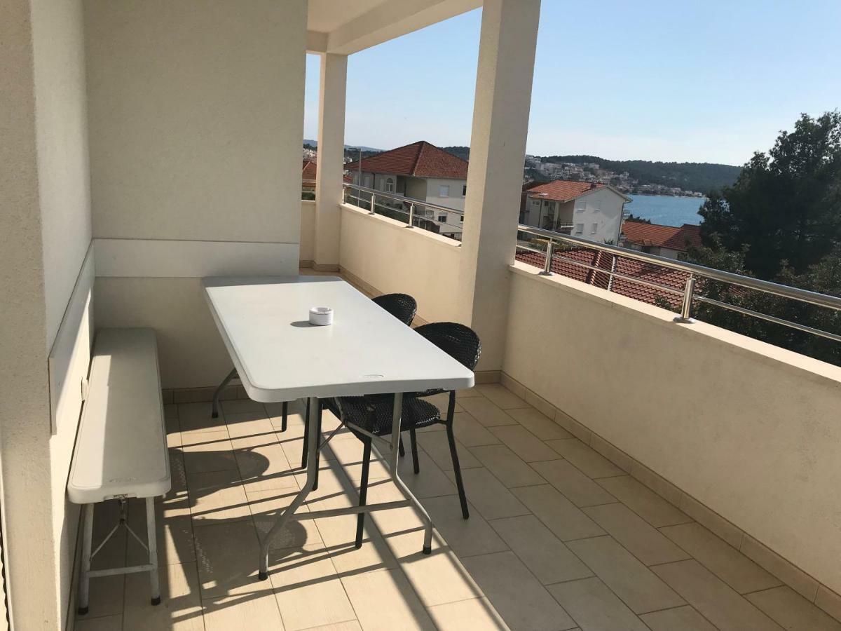 Apartments Filip Trogir Exterior photo