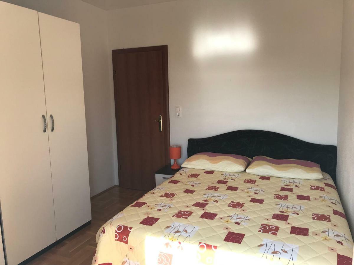 Apartments Filip Trogir Exterior photo