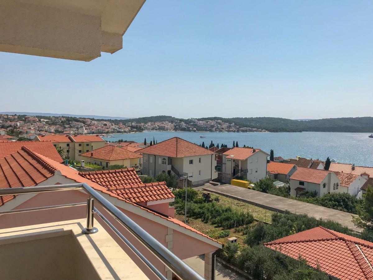 Apartments Filip Trogir Exterior photo